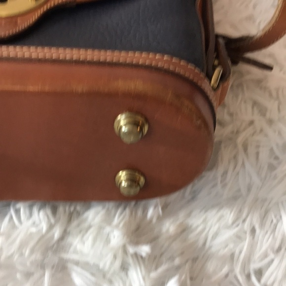 - Dooney & Bourke Cavalry Spectator Leather Crossbody Leather Bag - Picture 5 of 13